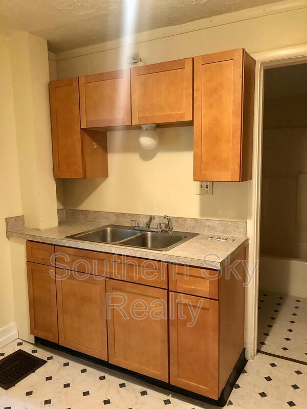 Building Photo - 677 Vernon Odom Blvd