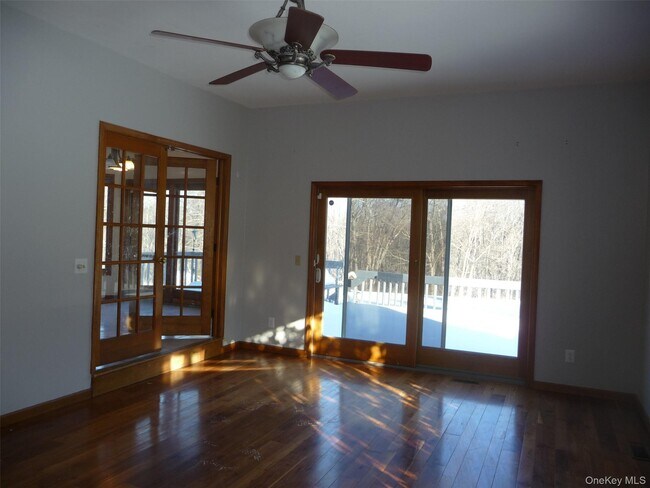 Building Photo - 49 Lane Gate Rd