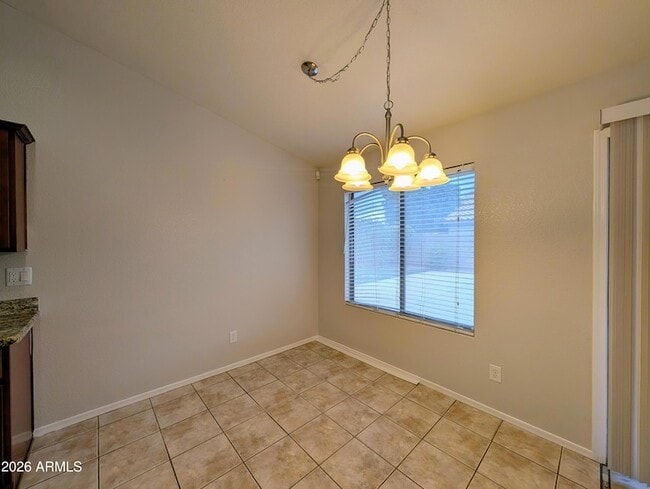 Building Photo - 15748 W Paradise Ln