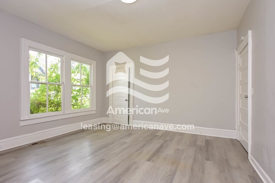 Building Photo - 1260 Hillyer Ave