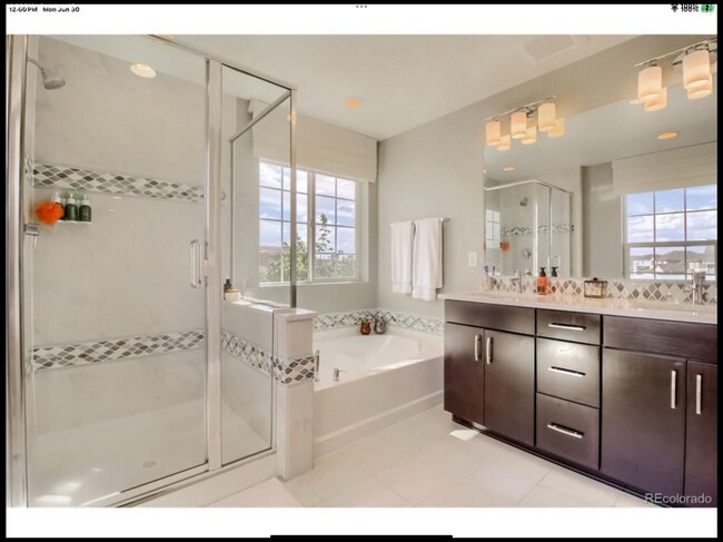 Building Photo - 10850 Unity Way