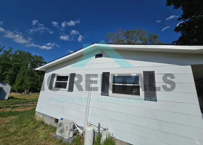 Building Photo - 162 Trivette Rd