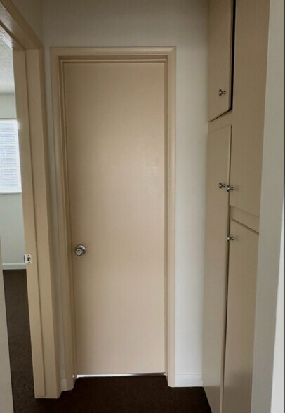 Building Photo - 11914 Downey Ave