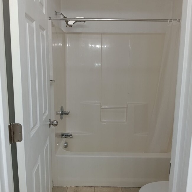 Building Photo - Beautiful Home Available In Bridal Springs Community!