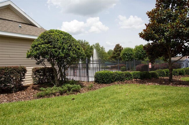 Building Photo - 8613 SW 76th Pl