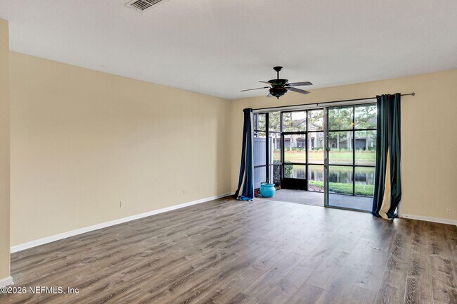 Building Photo - 7518 Red Crane Ln