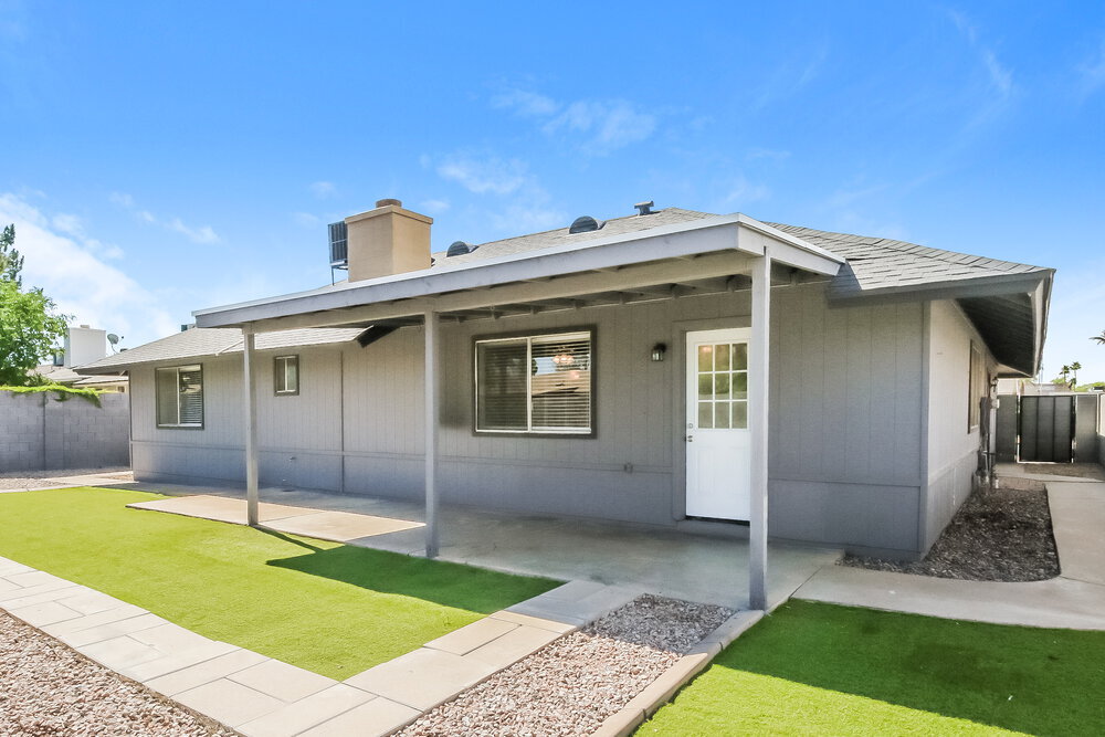 Building Photo - 2520 E Javelina Ave