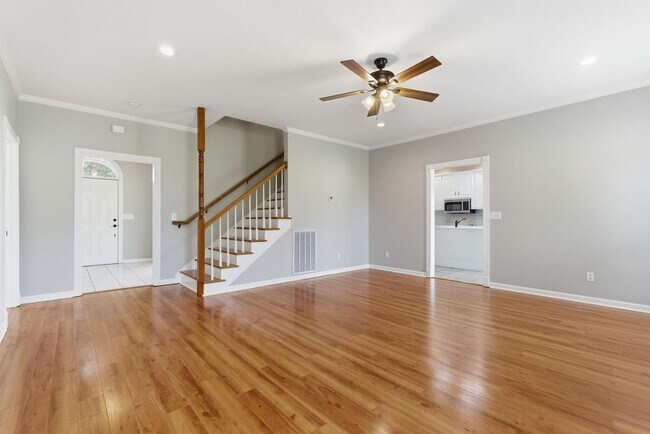Building Photo - 1.25 ACRES IN THE GLADE! - 4 Bed, 3.5 Bath, 3250 sqft Home in Mt. Juliet (Gladeville)