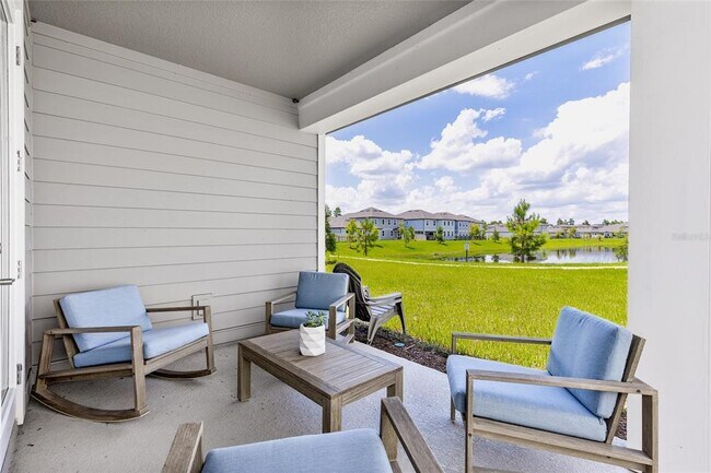 Building Photo - 2205 Broadbrook Dr
