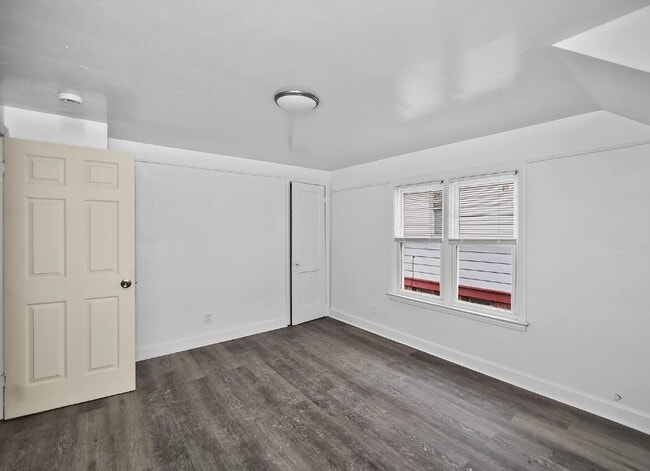 Building Photo - 19162 Conley St