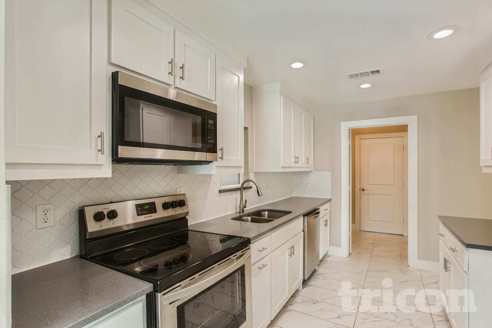 Building Photo - 1723 Shaw St