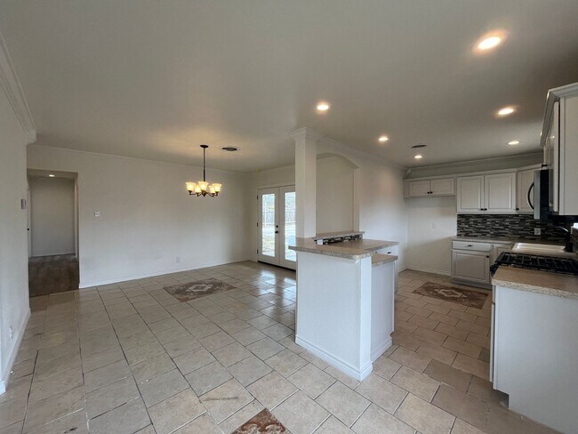 Building Photo - 3 Bedroom 2 Bath in Hopper Subdivision