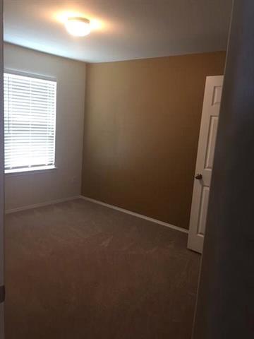 Building Photo - 5840 Mirror Ridge Dr