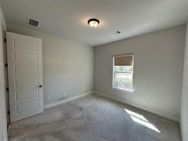 Building Photo - 2504 Dapple Gray Ln