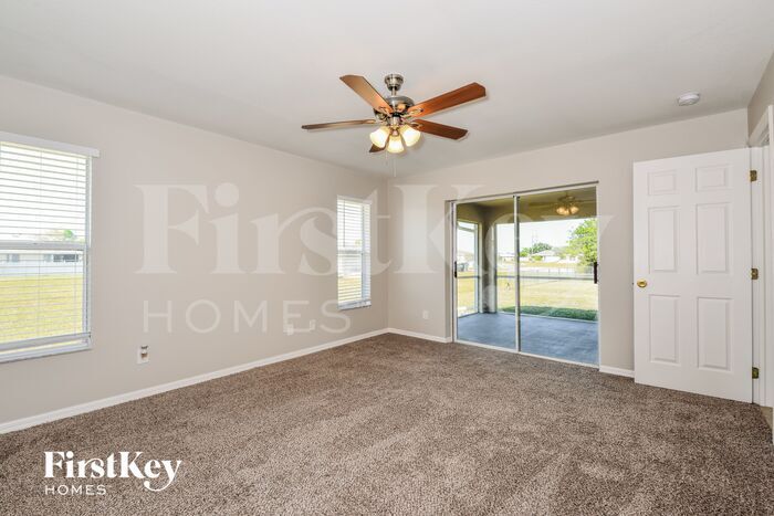 Building Photo - 405 NW 6th Terrace