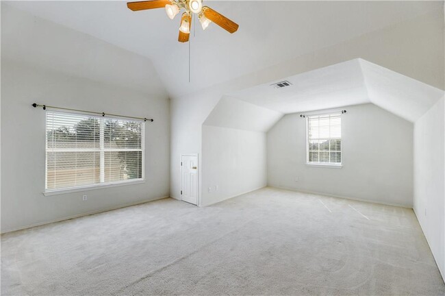 Building Photo - 1003 Antelope Ridge