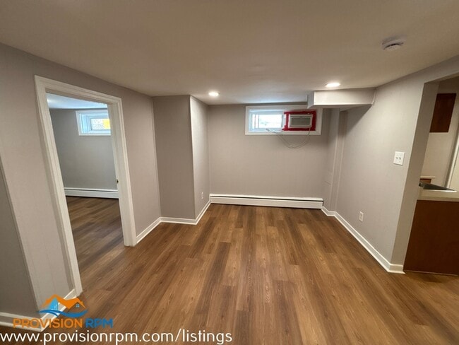 Building Photo - 1000 Linda Lee Dr