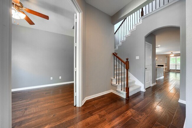 Building Photo - Charming Single-Story Home Located in Lind...