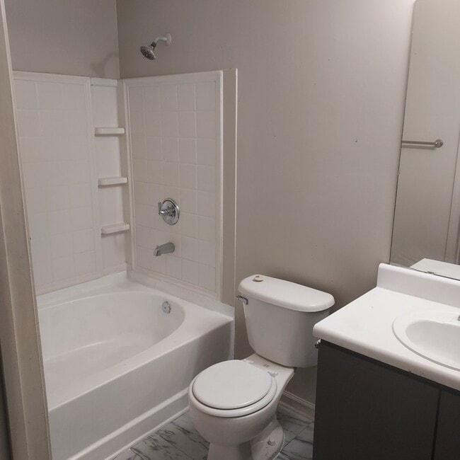 Building Photo - 3101 Waldrop Pl