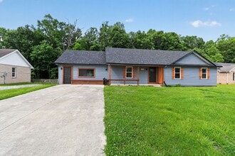 Building Photo - 78 Misty Dr