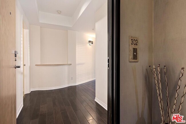 Building Photo - 1257 Brockton Ave