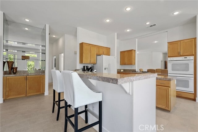 Building Photo - 76956 Comanche Ln