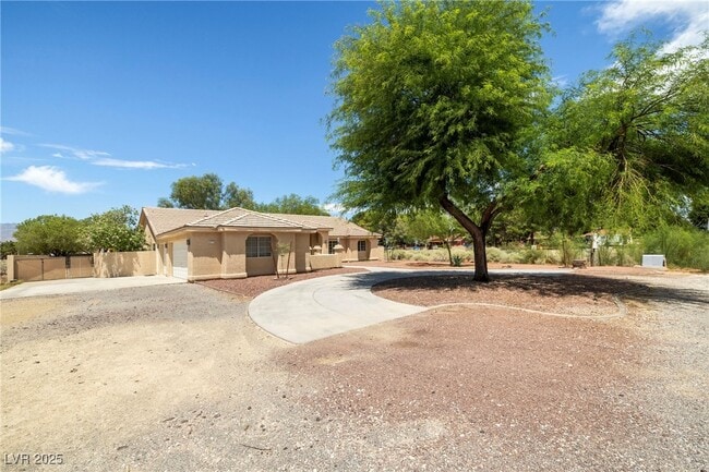 Building Photo - 6171 Starlight Dr