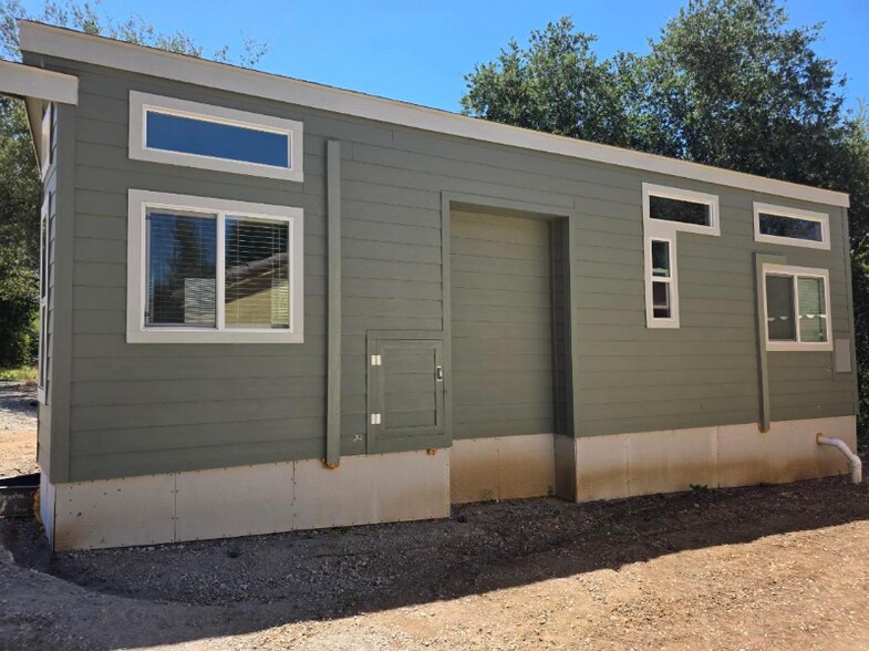 Building Photo - 4137 Alpine Blvd