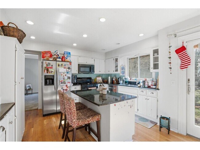 Building Photo - 10427 Brown Farm Cir