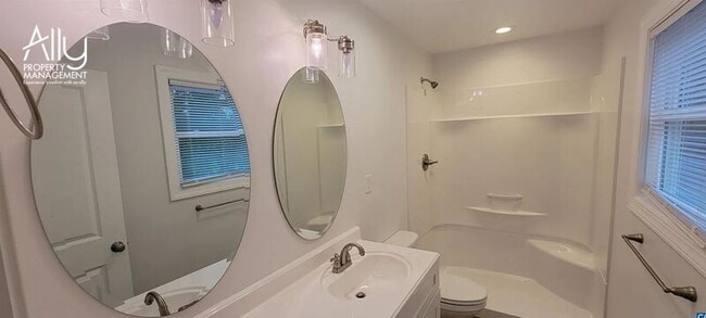 Building Photo - 290 Windfield Cir