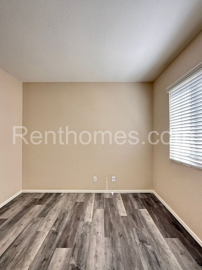 Building Photo - Mira Mesa, 8580-42 New Salem St, Gated Dev...