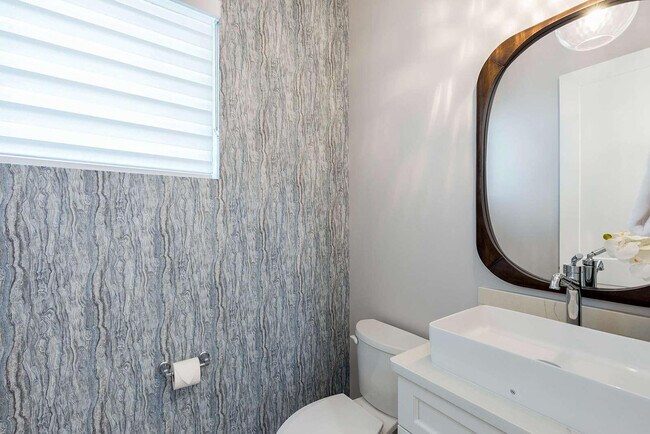 Building Photo - 3055 South Highway A1A-SI ID1074342P