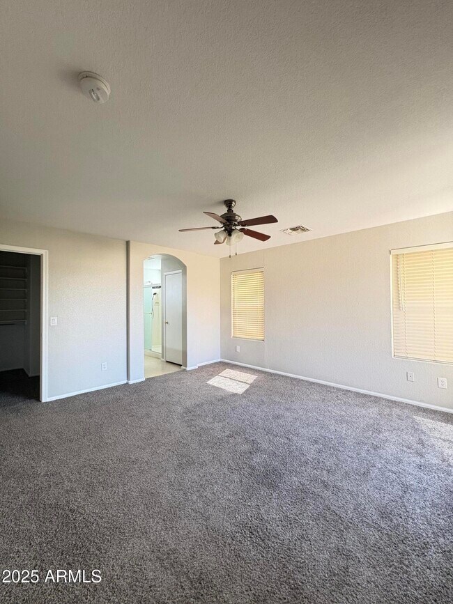 Building Photo - 1248 N 161st Ave