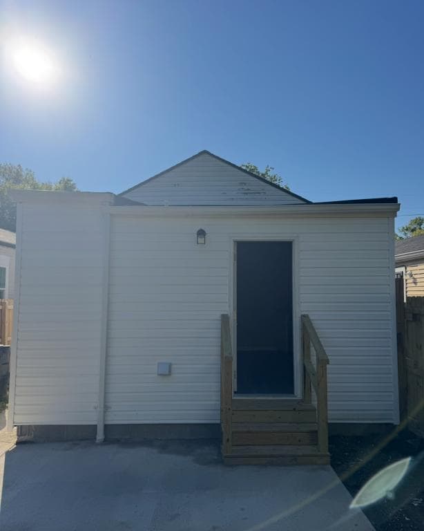 Building Photo - 639 Rawlings St