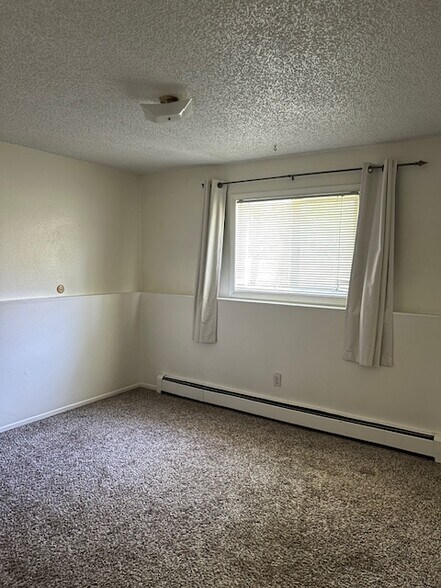 Building Photo - 509 Mountain View Pl