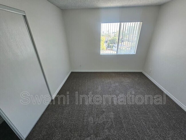 Building Photo - 926 Wilmington Blvd