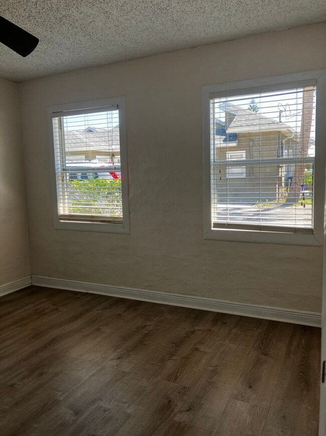 Building Photo - Cottage in Ormond Beach