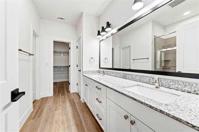 Building Photo - 3006 Harmon Dr