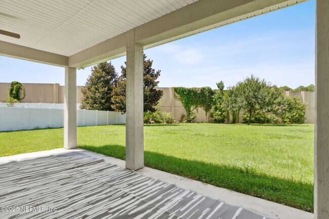 Building Photo - 11470 Glenlaurel Oaks Cir