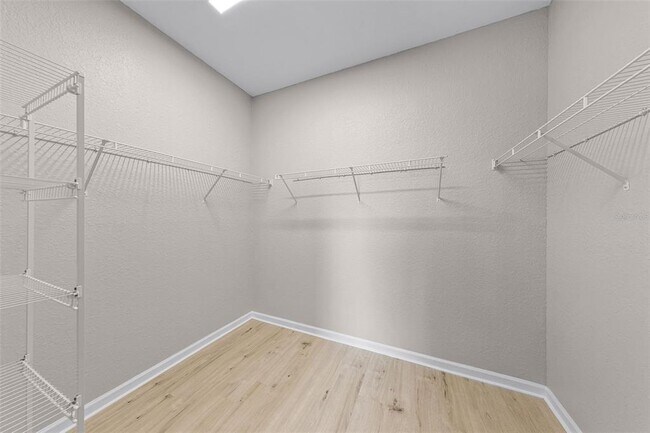 Building Photo - 2484 San Tecla St