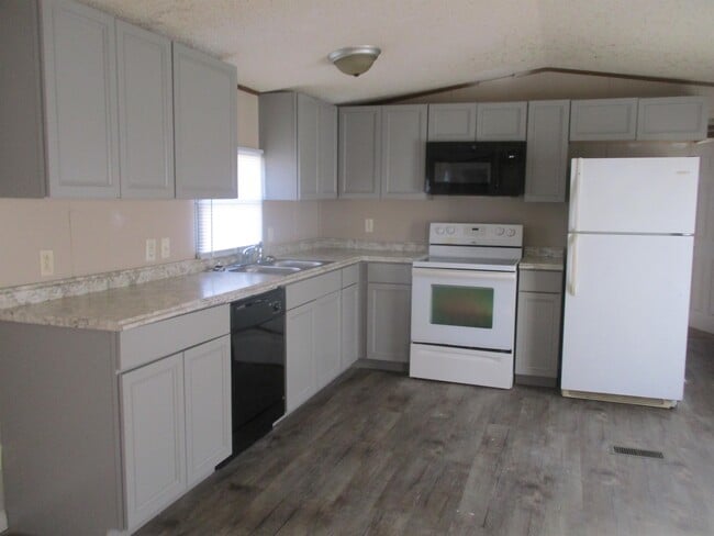 Building Photo - 315 Belew St