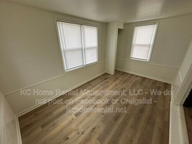 Building Photo - 4748 Eastern Ave