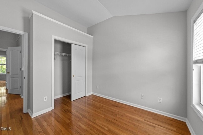 Building Photo - 6809 Middleboro Dr