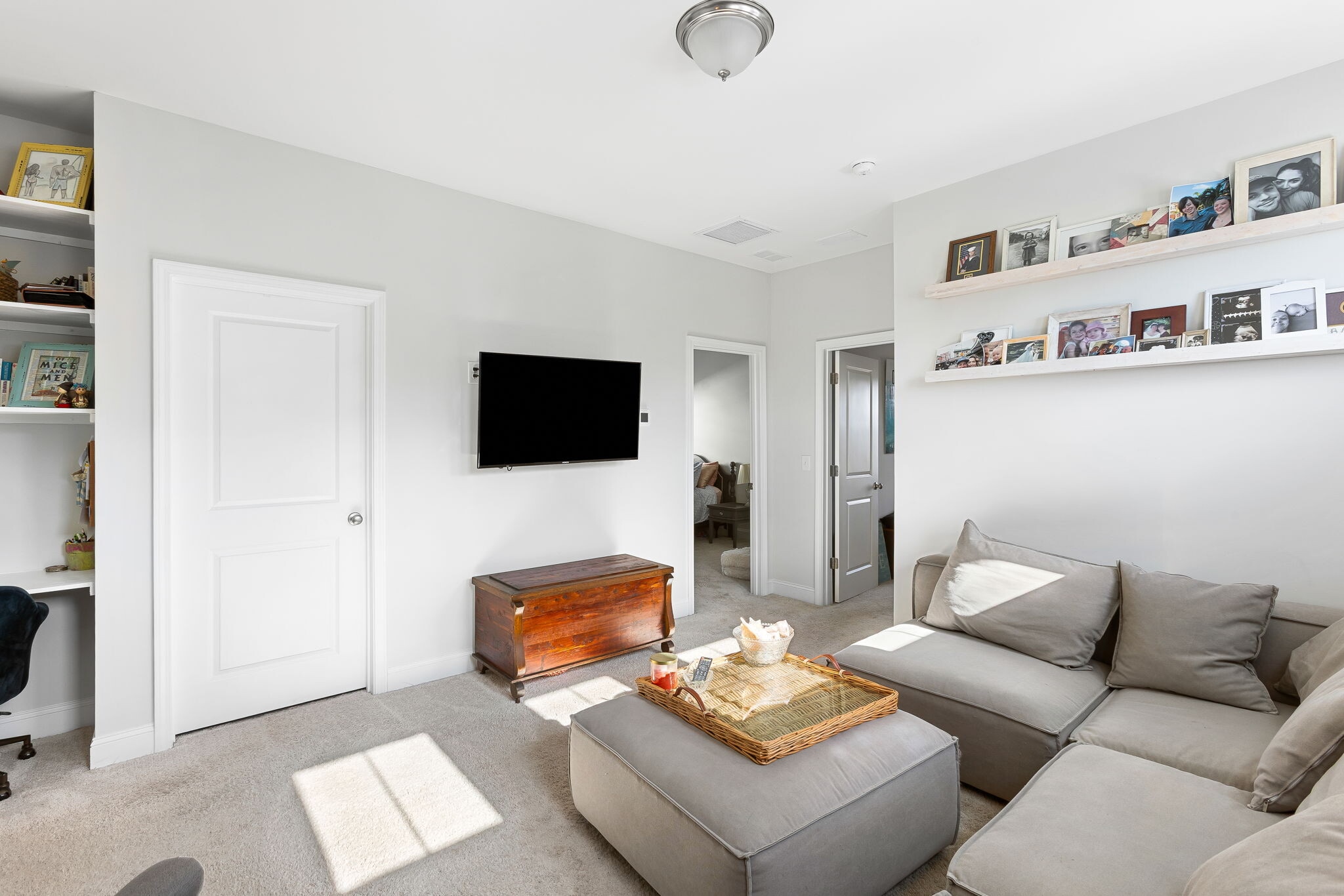 Building Photo - 110 Hawthorne Landing Dr