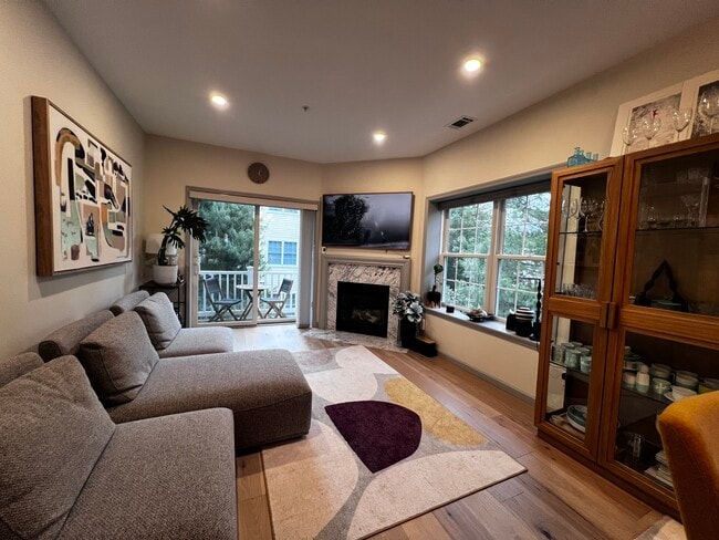 Building Photo - 1510 Half Moon Bay Dr