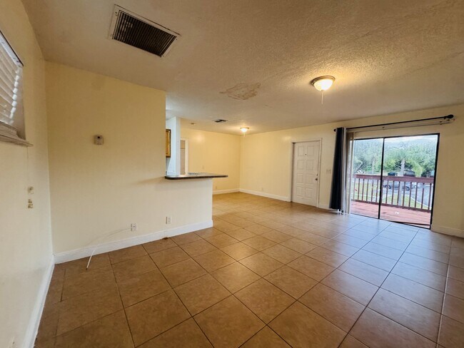Building Photo - 7 Crossings Cir
