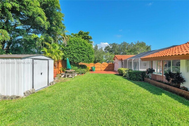 Building Photo - 17320 SW 89th Ave