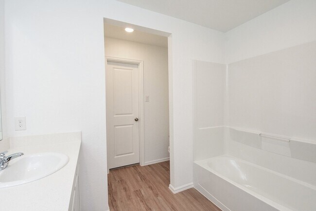 Building Photo - 18987 Panzini Dr