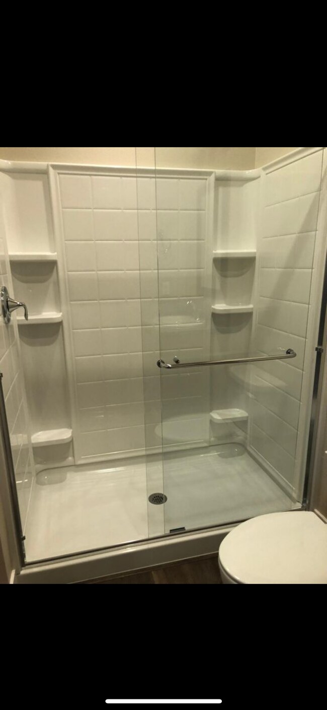 Building Photo - 28 Lipton Way