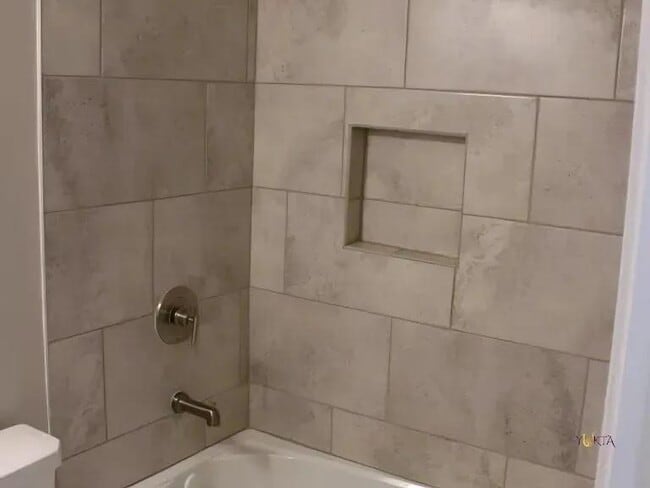 Building Photo - 4210 Essex Pond Wy